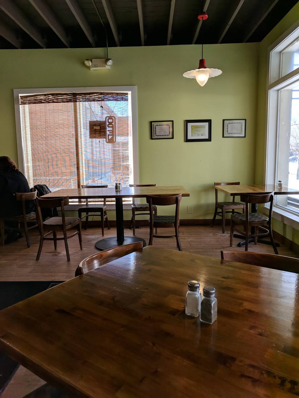 Cherry Deli & Catering | restaurant | 834 Cherry St SE, Grand Rapids, MI 49506, USA | 6164596182 OR +1 616-459-6182