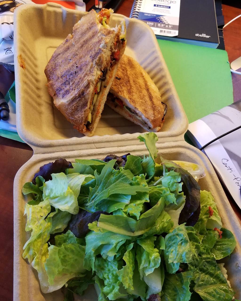 Cafe Azafran | restaurant | 3700 San Martin Dr, Baltimore, MD 21210, USA | 4103384757 OR +1 410-338-4757