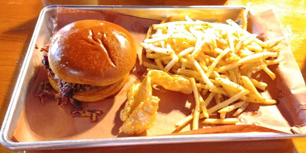 Dylans Barbeque Saloon | restaurant | 2110 W Northwest Hwy suite b, Dallas, TX 75220, USA | 4699065263 OR +1 469-906-5263