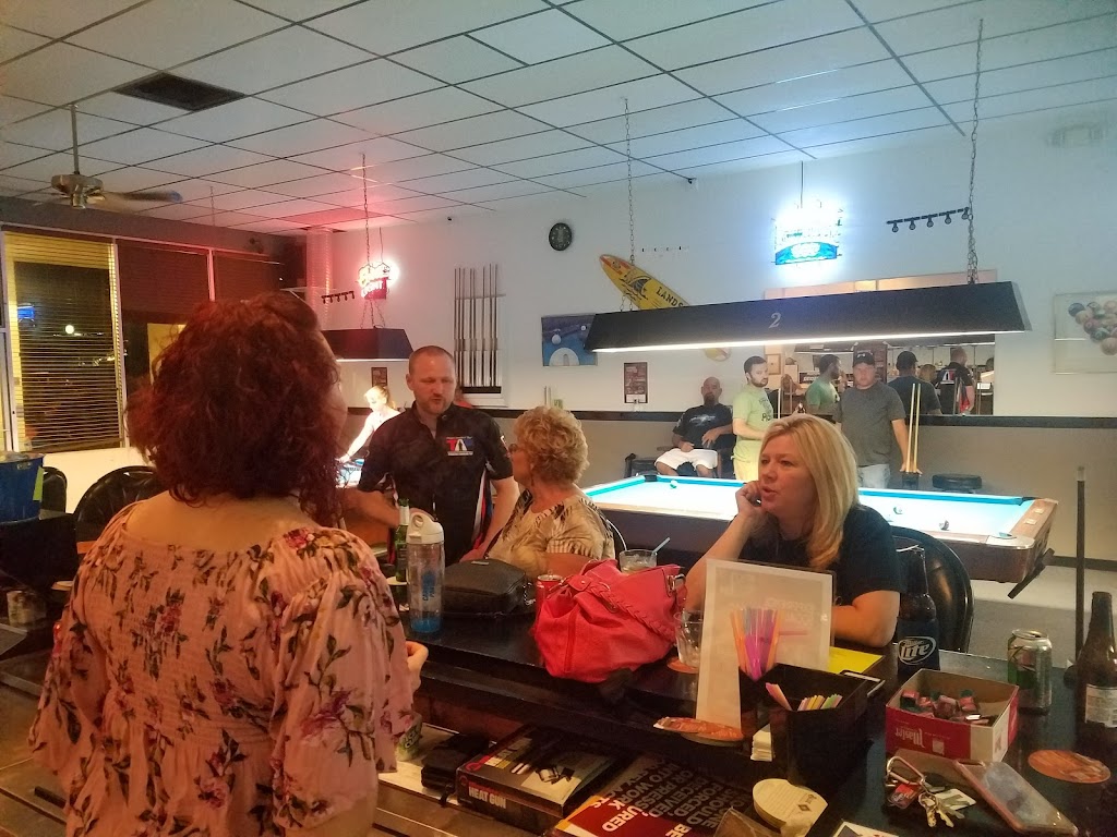 Shotmakers Sports Bar and Billiards | restaurant | 533 Plaza Cir, Garner, NC 27529, USA | 9199770101 OR +1 919-977-0101