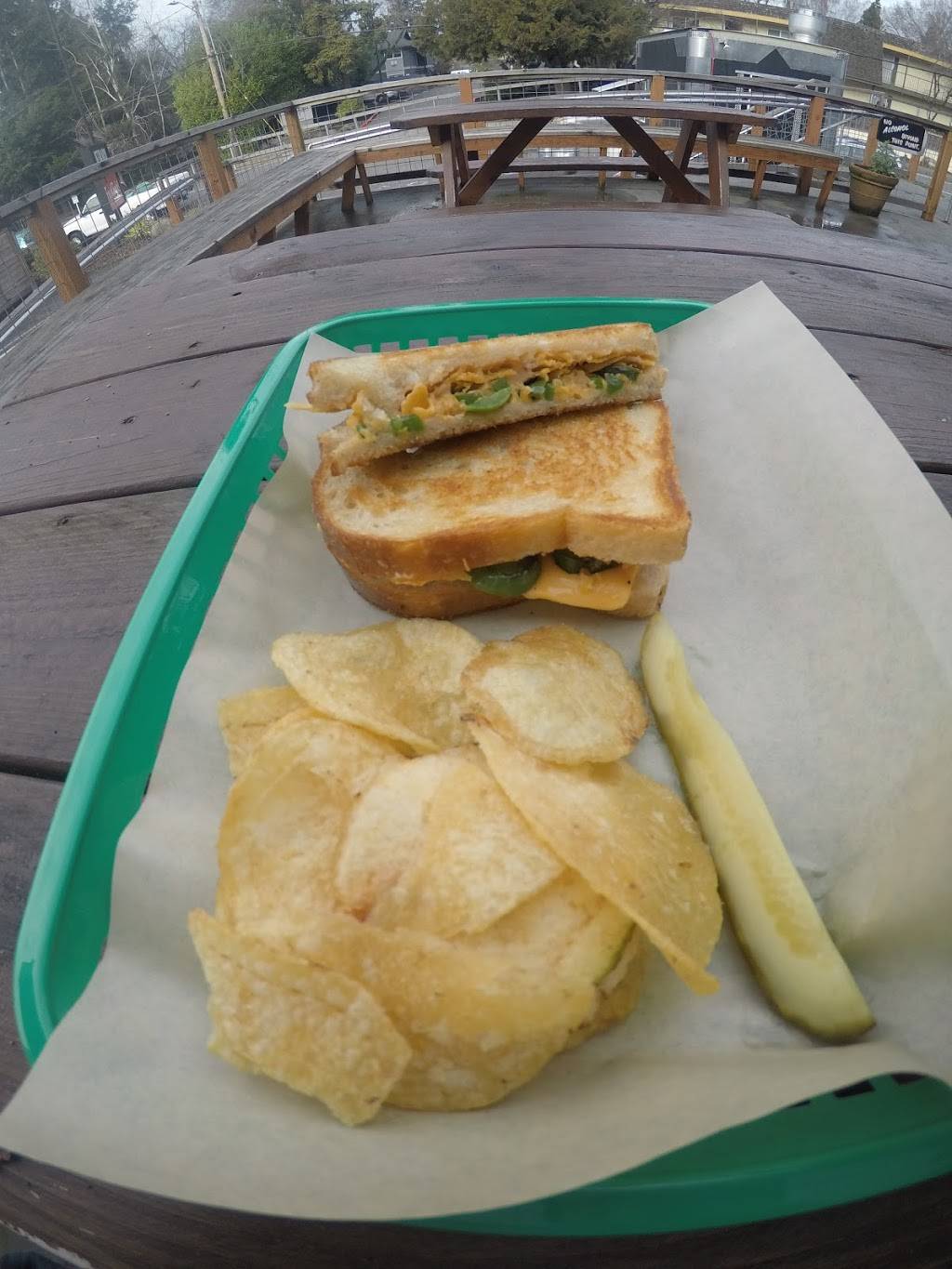 Ditto! Grilled Cheese Made Vegan | restaurant | food cart in parking lot, 11150 NE Weidler St, Portland, OR 97220, USA | 5037080550 OR +1 503-708-0550