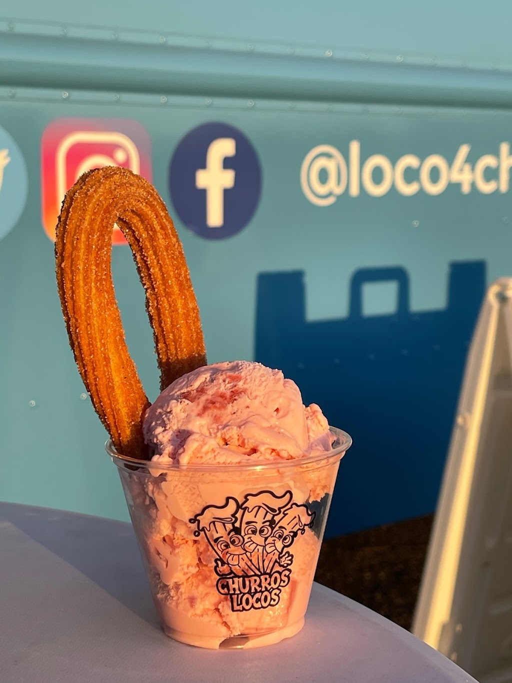 Churros Locos | restaurant | 14875 Cave Creek Rd, Phoenix, AZ 85022, USA | 6023275515 OR +1 602-327-5515