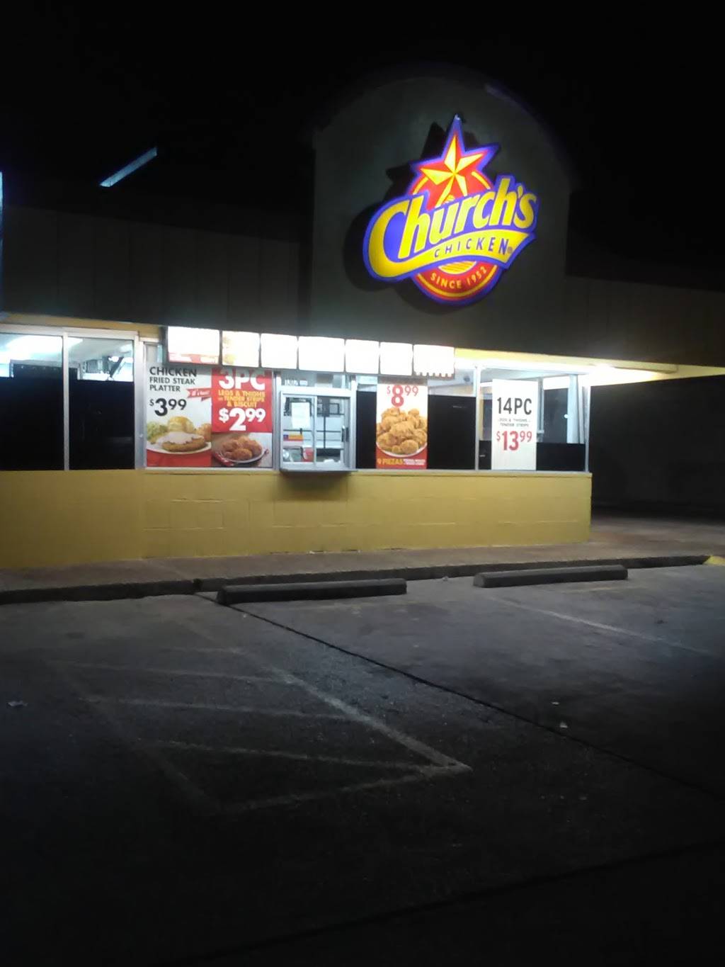 Churchs Chicken | restaurant | 1302 Castroville Rd, San Antonio, TX 78237, USA | 2104336871 OR +1 210-433-6871