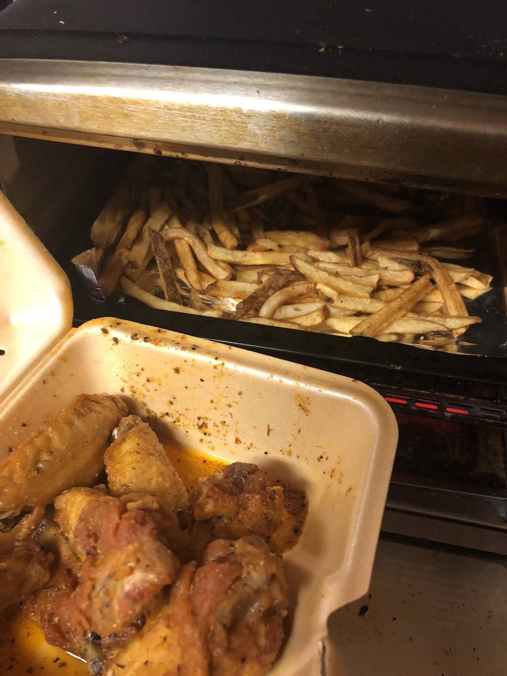 Wingstop | restaurant | 3300 Western Center Blvd #114a, Fort Worth, TX 76137, USA | 8172329333 OR +1 817-232-9333