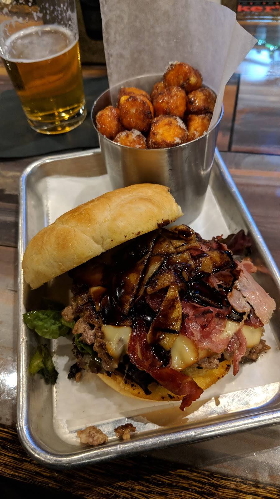 Farmer & The Cow | restaurant | 413 N Market St, Wilmington, DE 19801, USA | 3024075957 OR +1 302-407-5957