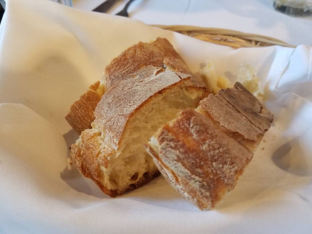 Sole Mio Ristorante Italiano | restaurant | 14441 Big Basin Way, Saratoga, CA 95070, USA | 4087411518 OR +1 408-741-1518