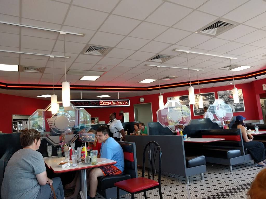 Steak n Shake | restaurant | 2806 Commerce Dr, Coralville, IA 52241, USA | 3198006117 OR +1 319-800-6117