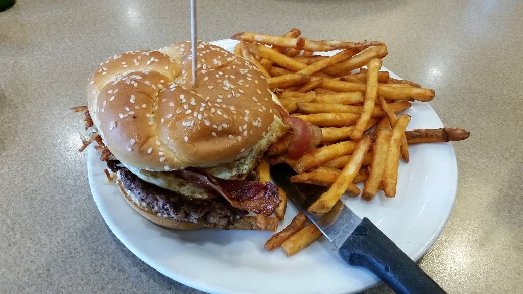 Dennys | restaurant | 1151 Herndon Ave, Clovis, CA 93612, USA | 5593253160 OR +1 559-325-3160