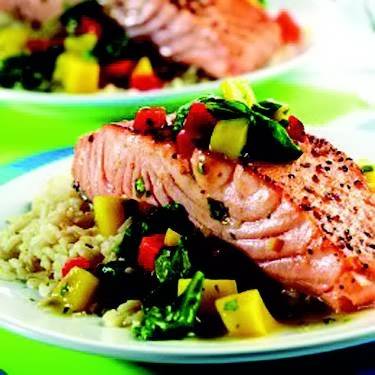 Moes On Ten | restaurant | 39455 W 10 Mile Rd, Novi, MI 48375, USA | 2484789742 OR +1 248-478-9742