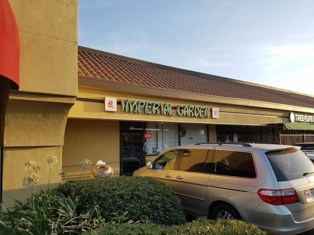 Imperial Garden Restaurant | restaurant | 6640 N Blackstone Ave, Fresno, CA 93710, USA | 5594354406 OR +1 559-435-4406