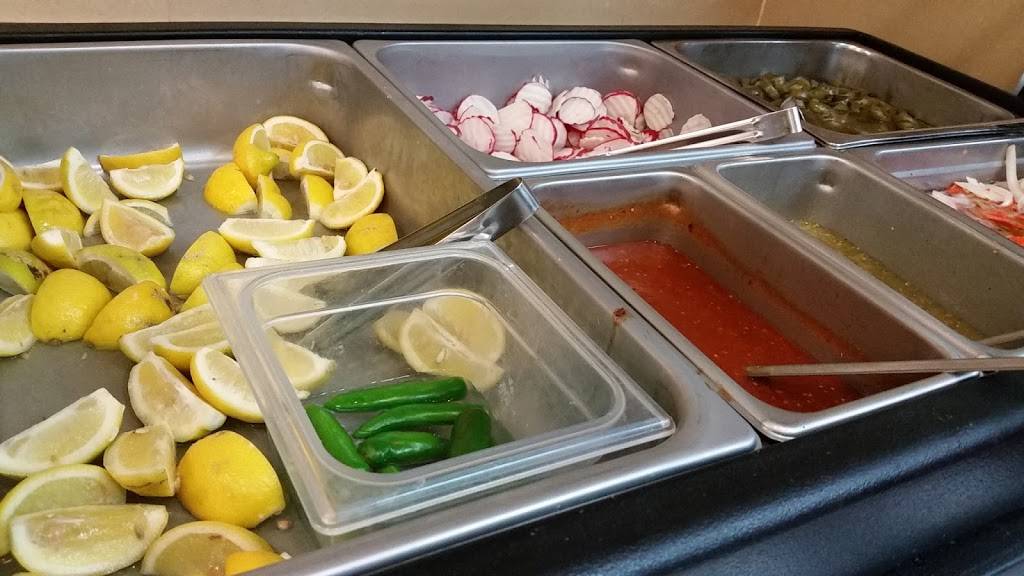 Tacos El Toro | restaurant | Bakersfield, CA 93309, USA | 6613969114 OR +1 661-396-9114