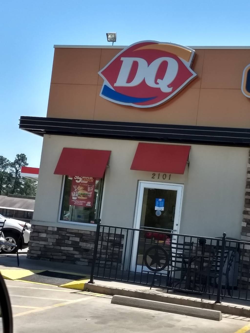 DQ Restaurant | restaurant | 2101 N Eastman Rd, Longview, TX 75601, USA | 9037538944 OR +1 903-753-8944