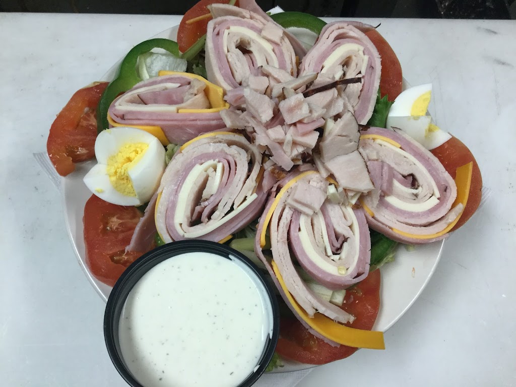 Pine Country Restaurant | cafe | 107 N Grand Canyon Blvd, Williams, AZ 86046, USA | 9286359718 OR +1 928-635-9718