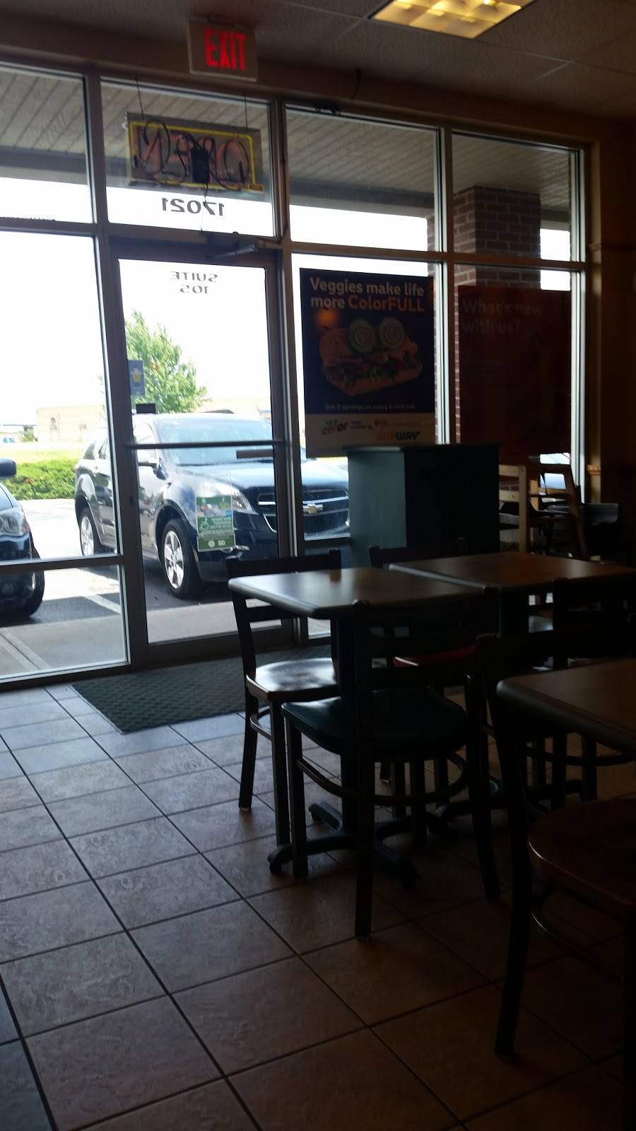 Subway | restaurant | 17021 Clover Rd #105, Noblesville, IN 46060, USA | 3177733315 OR +1 317-773-3315