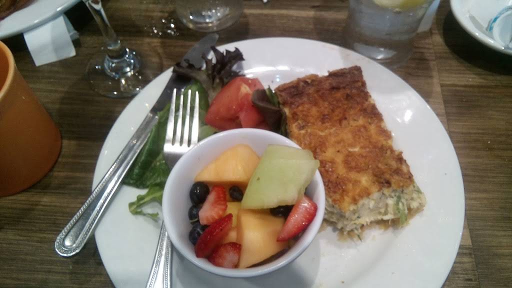 Famous Toastery | restaurant | 1330 Creekshire Way, Winston-Salem, NC 27103, USA | 3369552355 OR +1 336-955-2355