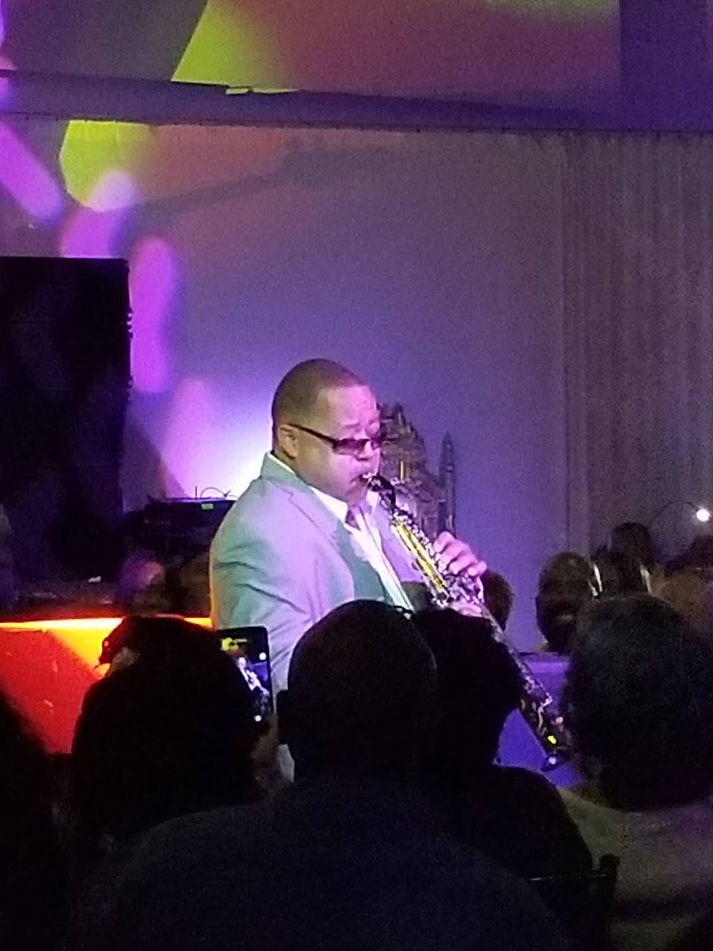 Candela La Brea | night club | 831 South La Brea Ave, Los Angeles, CA 90036, USA | 3239360533 OR +1 323-936-0533