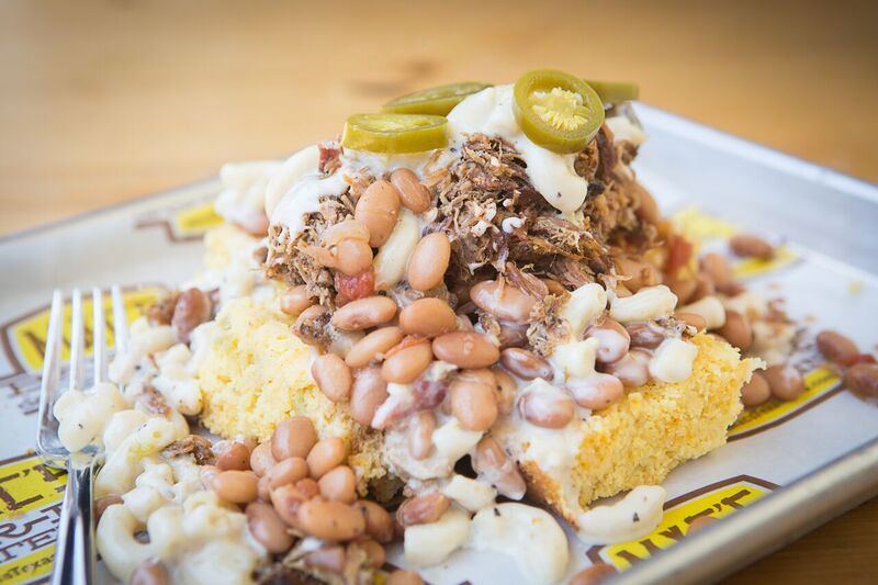 Mac’s Bar-B-Q | restaurant | 2400 W Indiana Ave, Midland, TX 79701, USA | 4322475654 OR +1 432-247-5654