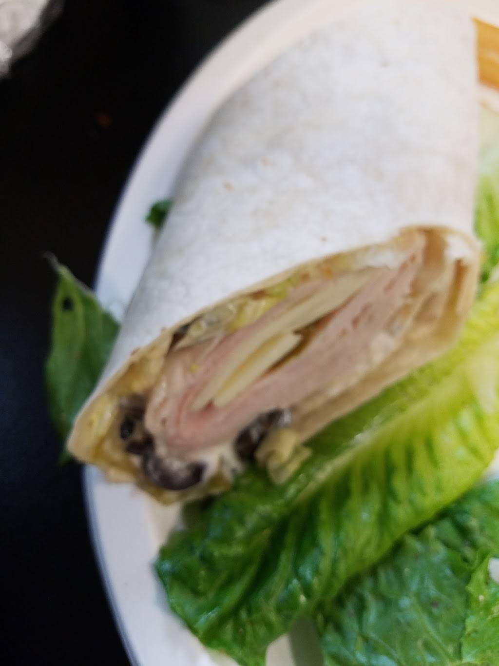 Family House Of Pizza and Seafood | restaurant | 105 Masonic Home Rd, Charlton, MA 01507, USA | 5082480666 OR +1 508-248-0666