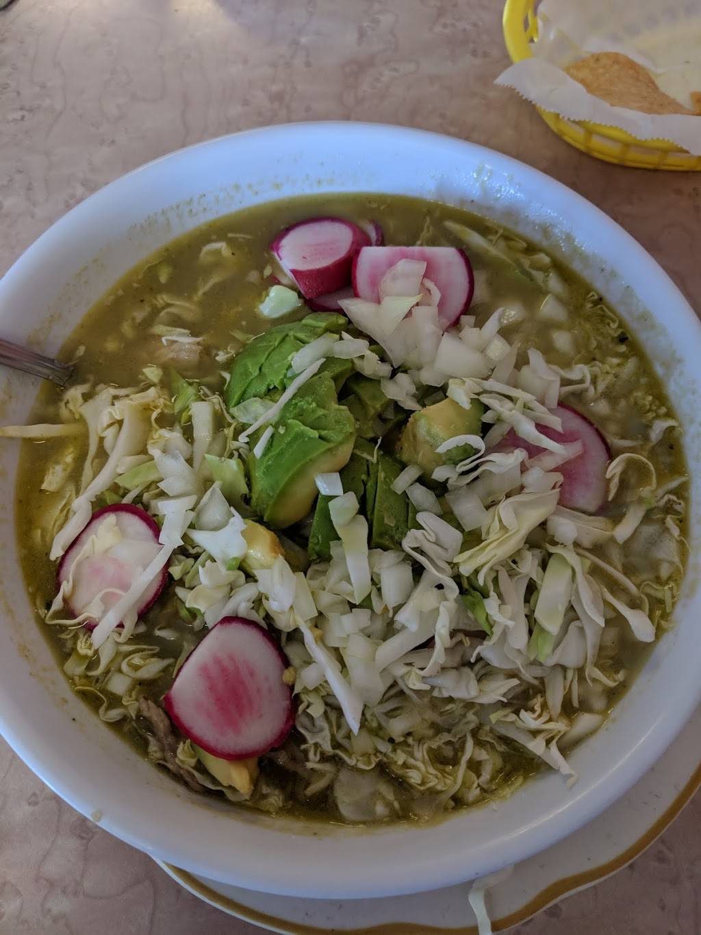 Lucios Restaurant | restaurant | 1605 Cabrillo Ave, Torrance, CA 90501, USA | 3103289810 OR +1 310-328-9810