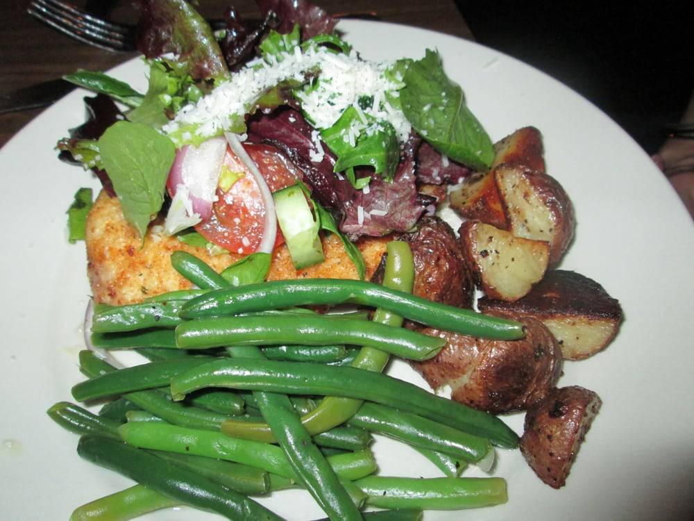 Lenox Grill | restaurant | 140 North St, Buffalo, NY 14201, USA | 7168841700 OR +1 716-884-1700