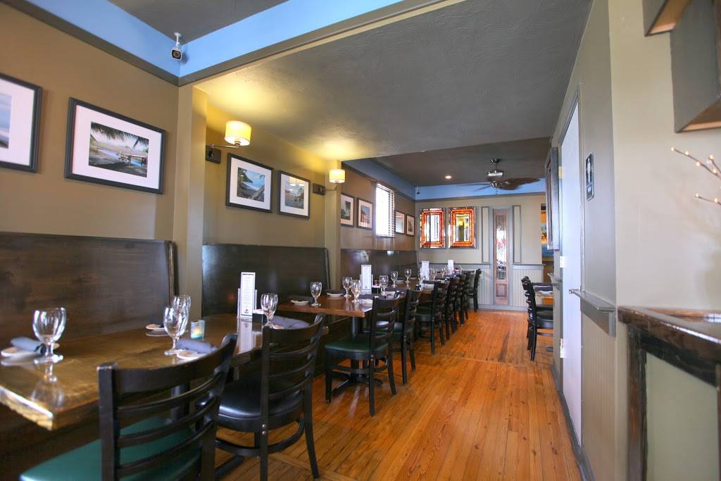 Havana’s | restaurant | 1 N Lake Park Blvd, Carolina Beach, NC 28428, USA | 9104582822 OR +1 910-458-2822