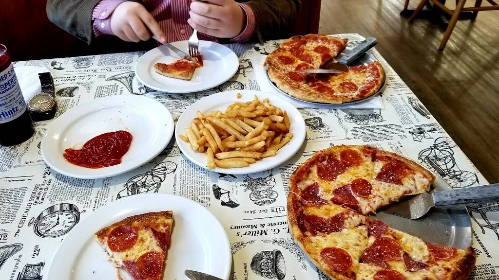 Romeos House of Pizza | restaurant | 10058 TN-72, Loudon, TN 37774, USA | 8654581343 OR +1 865-458-1343