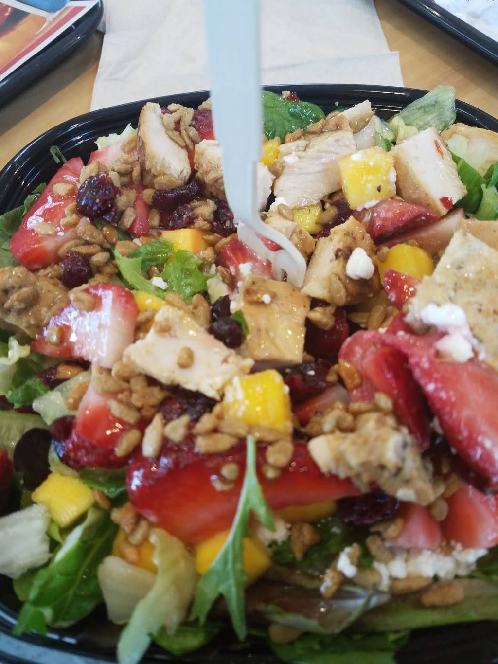 Wendys | restaurant | 3450 W Greenway Rd, Phoenix, AZ 85053, USA | 6025481966 OR +1 602-548-1966