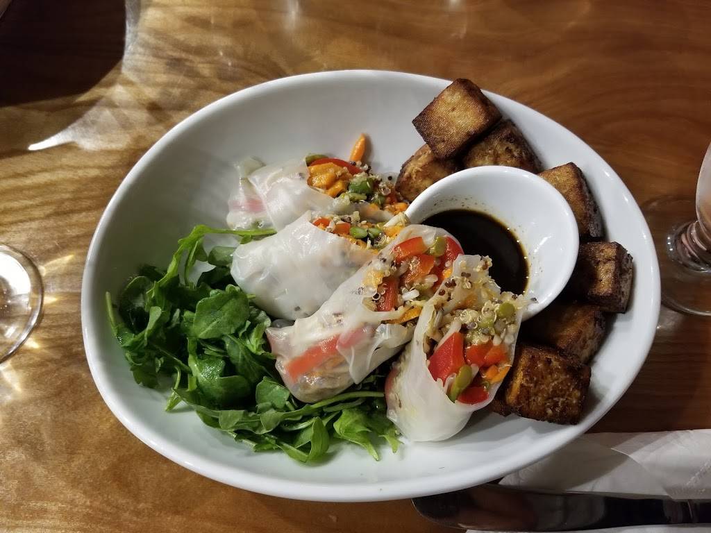 The Griffon House | restaurant | 810 Center St, Lewiston, NY 14092, USA | 7164057291 OR +1 716-405-7291