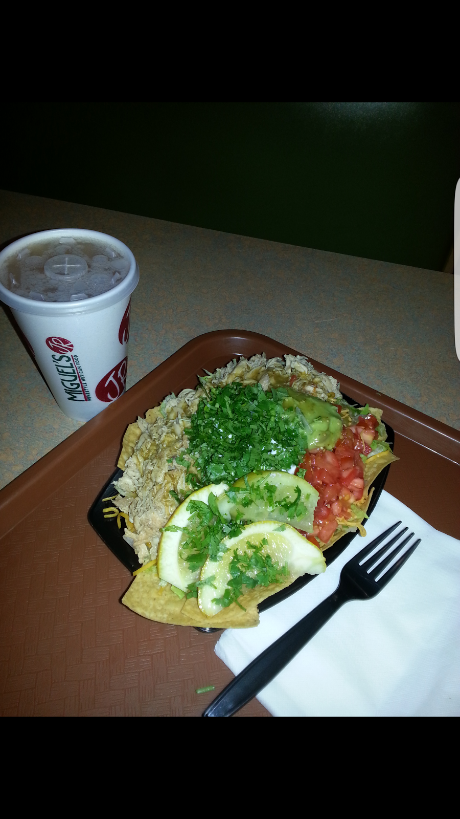 Miguels Jr. | restaurant | 22219 Barton Rd, Grand Terrace, CA 92313, USA | 9097834271 OR +1 909-783-4271