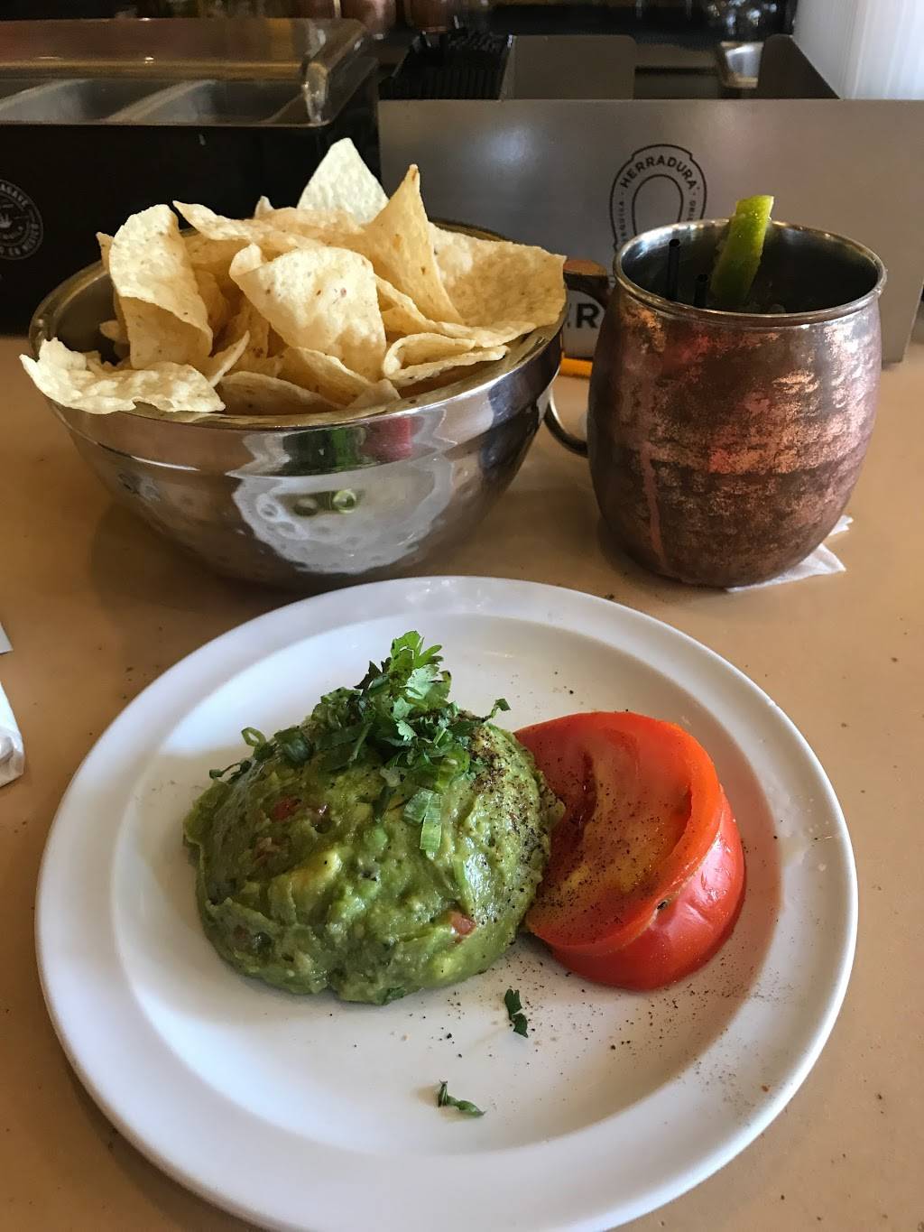 Uno Mas Taqueria y Cantina | restaurant | 1585 S Pearl St, Denver, CO 80210, USA | 3037772866 OR +1 303-777-2866