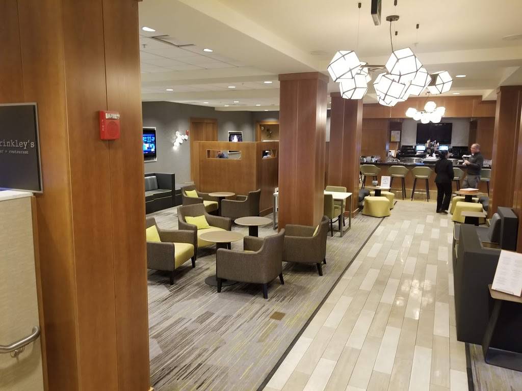 Brinkleys Restaurant & Pub | restaurant | 225 William F McClellan Hwy, Boston, MA 02128, USA | 6175695250 OR +1 617-569-5250