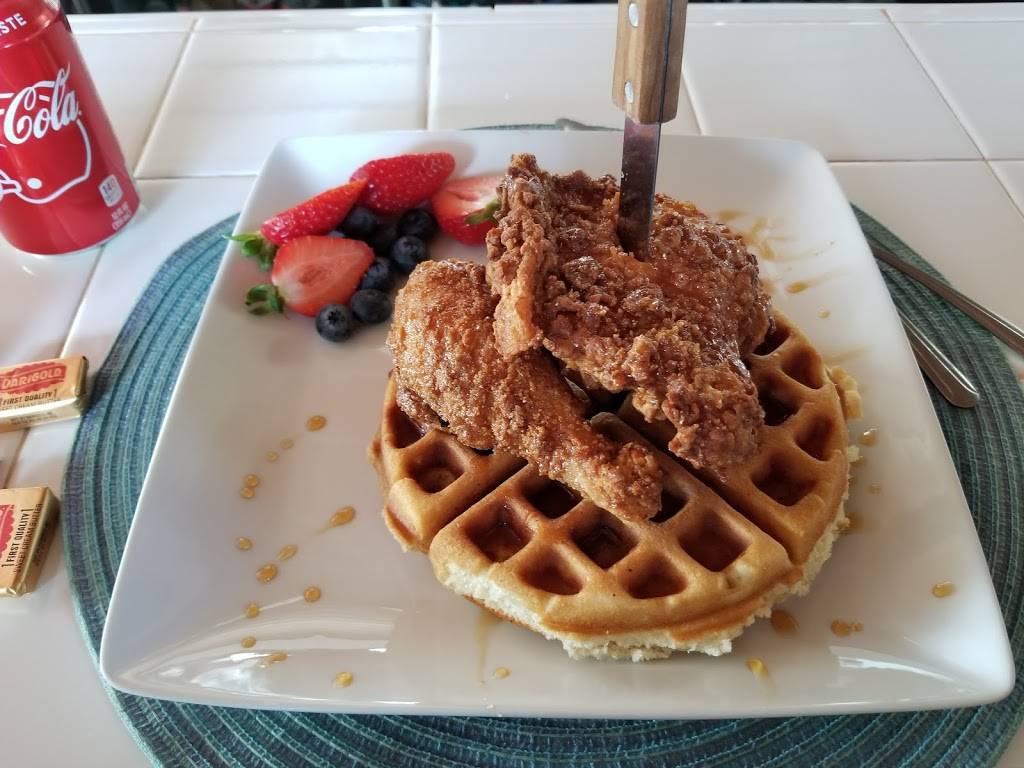 Mojos | restaurant | 1016 S Pine St, Madera, CA 93637, USA | 5599757238 OR +1 559-975-7238