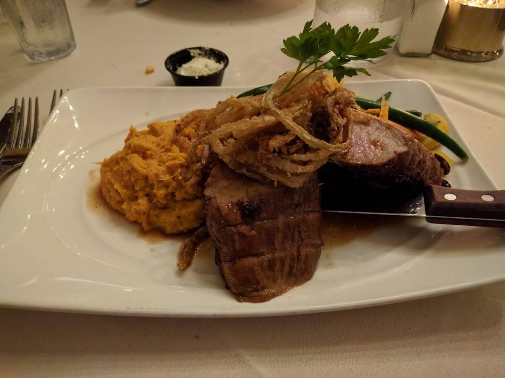 Cooperage Inn | restaurant | 2218 Sound Ave, Baiting Hollow, NY 11933, USA | 6317278994 OR +1 631-727-8994