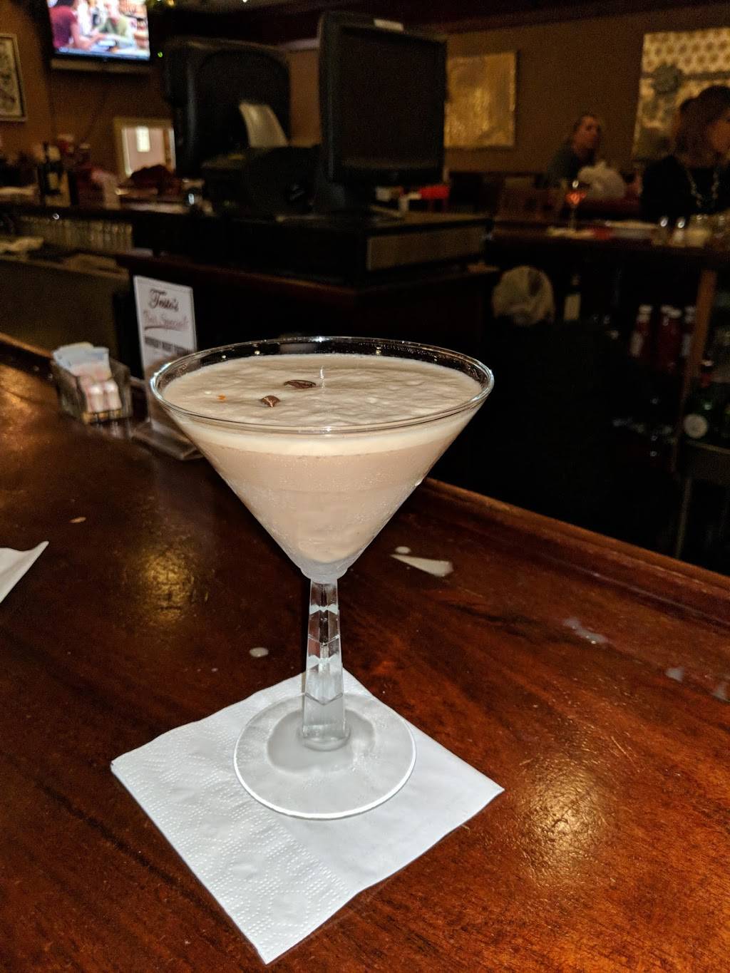 Testos Restaurant & Catering | restaurant | 1775 Madison Ave, Bridgeport, CT 06606, USA | 2033721627 OR +1 203-372-1627