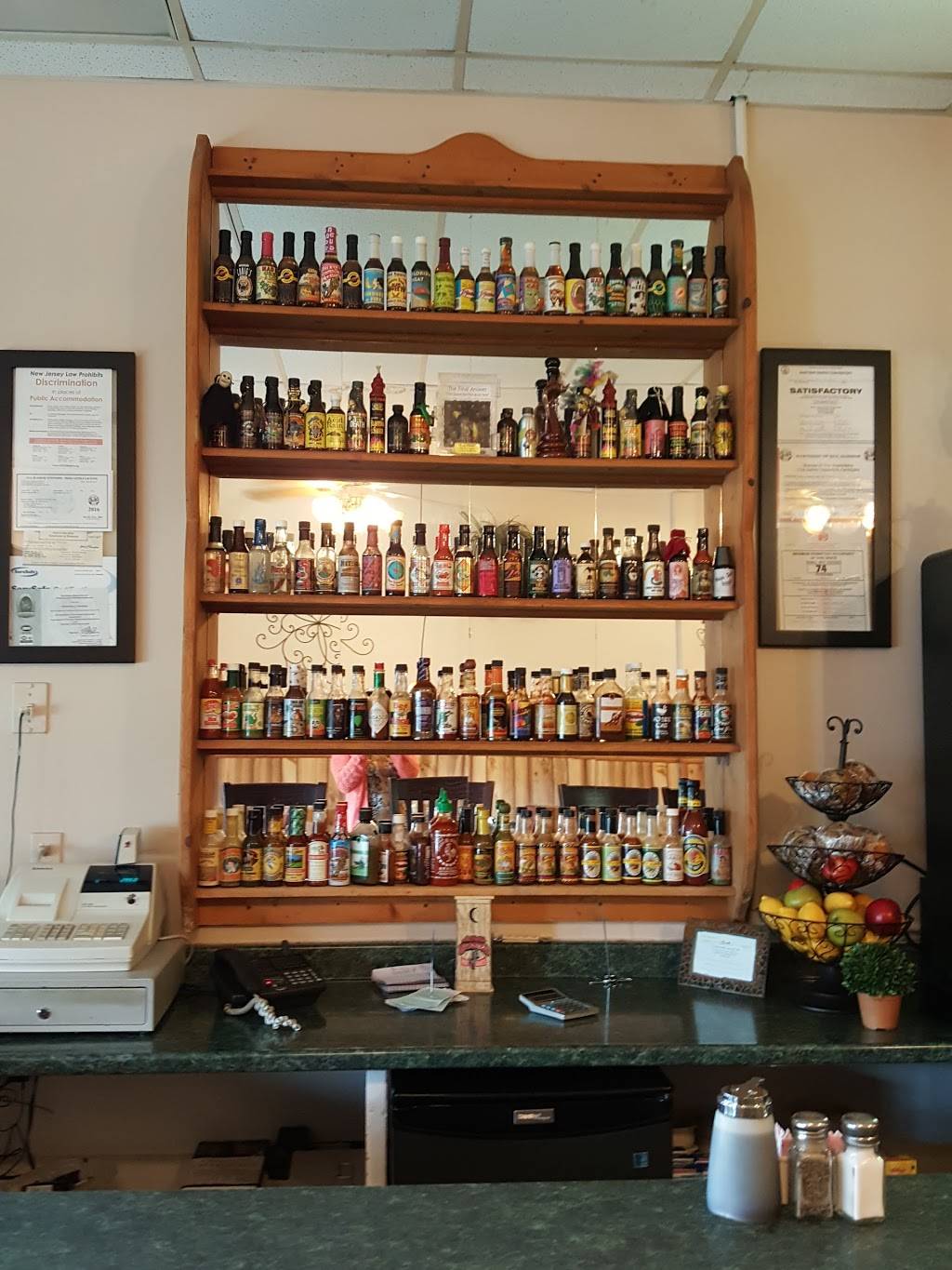 Towne & Country Cafe | restaurant | 501 Zion Rd, Egg Harbor Township, NJ 08234, USA | 6099260079 OR +1 609-926-0079