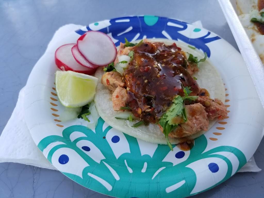 El Coyote Mexican Taco Truck | restaurant | 1053 Broadway, Sonoma, CA 95476, USA | 7075085516 OR +1 707-508-5516