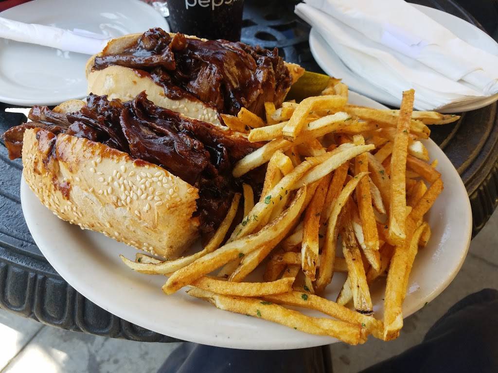 Princess Pub & Grille | restaurant | 1665 India St, San Diego, CA 92101, USA | 6197023021 OR +1 619-702-3021