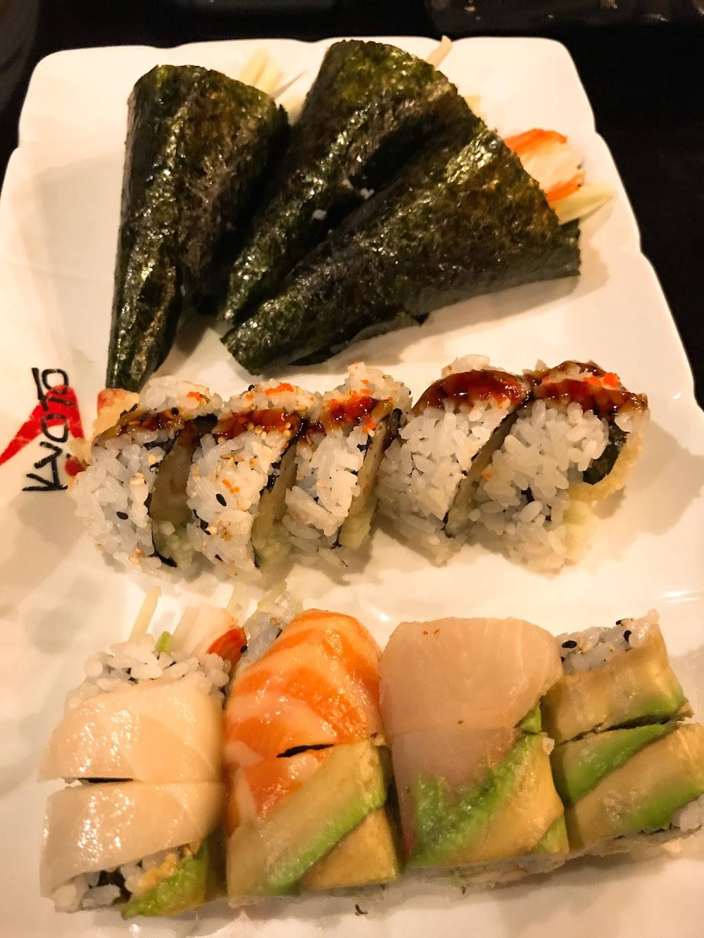 Kyoto Sushi | restaurant | 2100 Snelling Ave, Roseville, MN 55113, USA | 6516365888 OR +1 651-636-5888