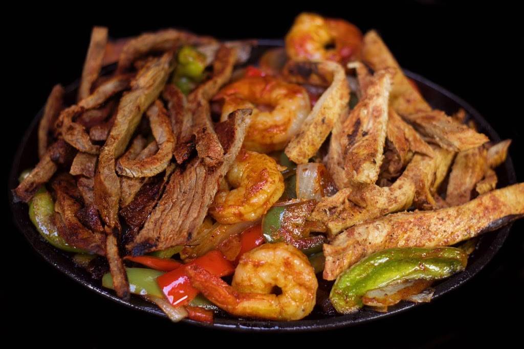 Frontera Grill | restaurant | 1625 Memorial Dr, Chicopee, MA 01020, USA | 4136122800 OR +1 413-612-2800