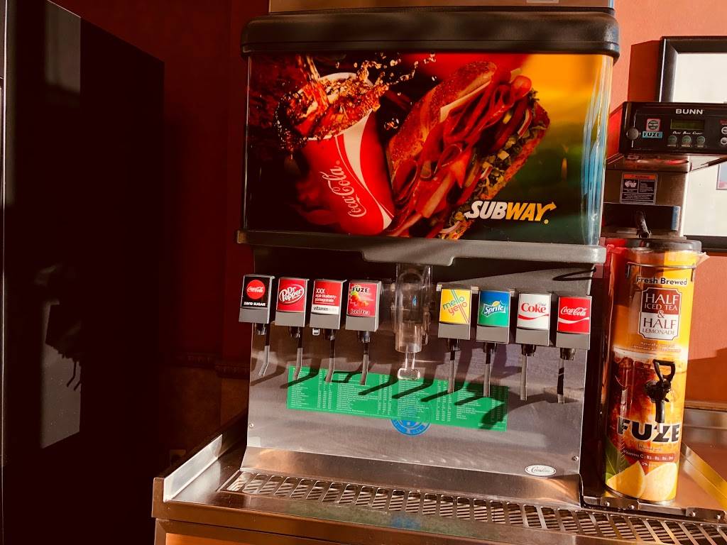 Subway Restaurants | restaurant | 8111 Fort Smallwood Rd #207, Curtis Bay, MD 21226, USA | 4104376511 OR +1 410-437-6511