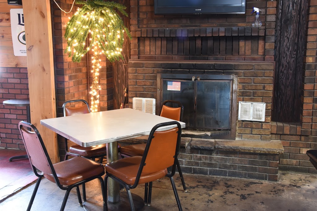 Oasis Bar & Grill | restaurant | 452 N Lakeview Ave, Endeavor, WI 53930, USA | 6085872643 OR +1 608-587-2643