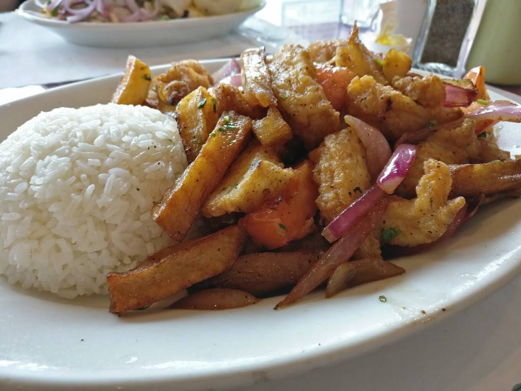 Marios Peruvian & Seafood | restaurant | 5786 Melrose Ave, Los Angeles, CA 90038, USA | 3234664181 OR +1 323-466-4181