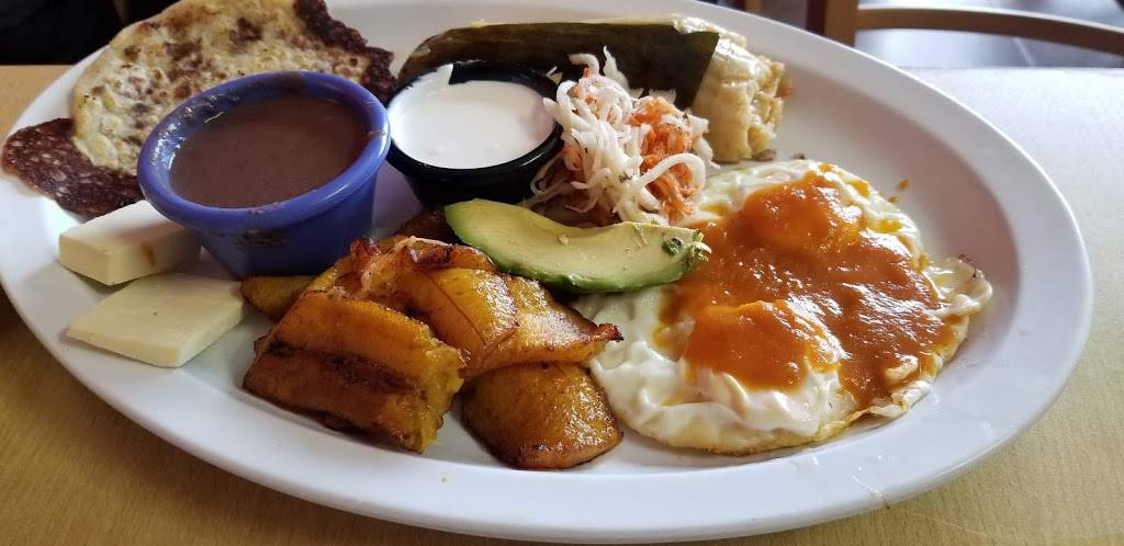 La Cocina De Mi Tierra At District Heights | restaurant | 1950 County Rd, District Heights, MD 20747, USA | 2408387750 OR +1 240-838-7750