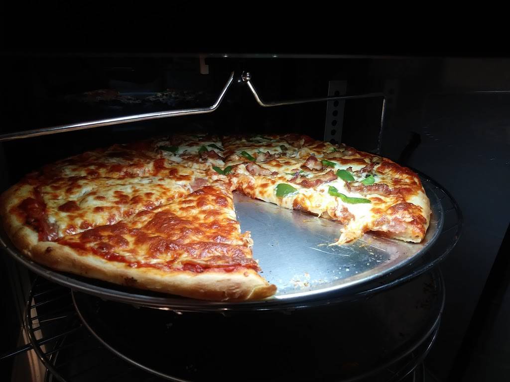 Portsmouth Village Pizza & Take-Out | meal takeaway | 105 Mowat Ave, Kingston, ON K7M 1K4, Canada | 6138888938 OR +1 613-888-8938