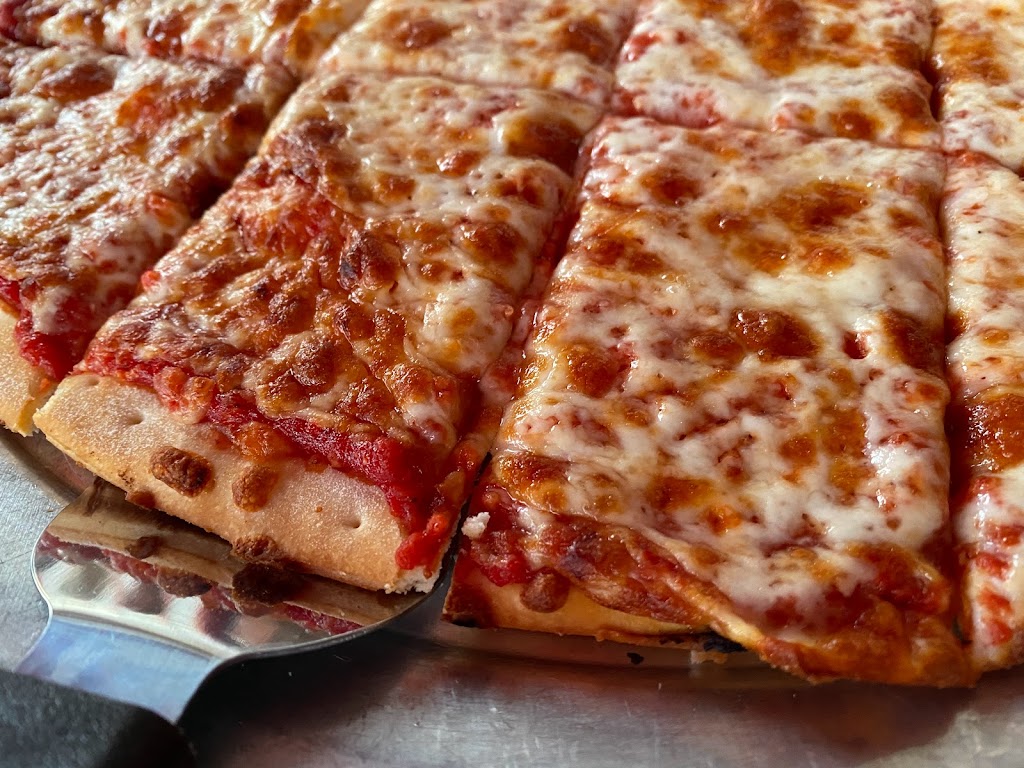 Miller Pizza Co. | restaurant | 622 1/2 S Lake St, Gary, IN 46403, USA | 2199387071 OR +1 219-938-7071