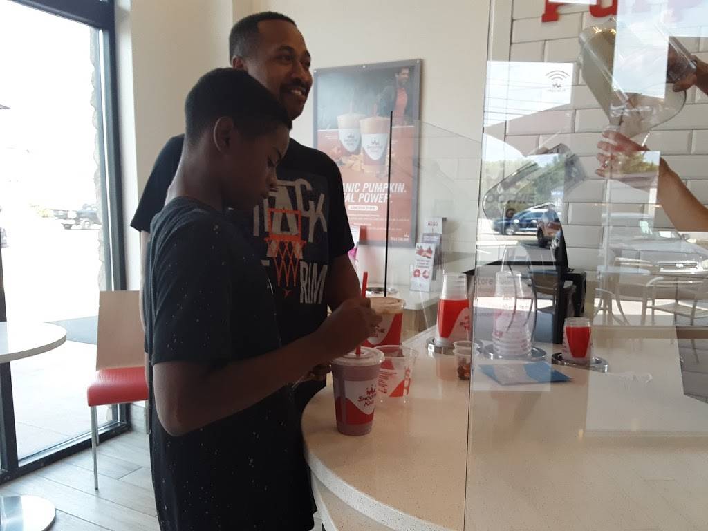 Smoothie King | restaurant | 10802 Kingston Pike, Knoxville, TN 37934, USA | 8657770007 OR +1 865-777-0007