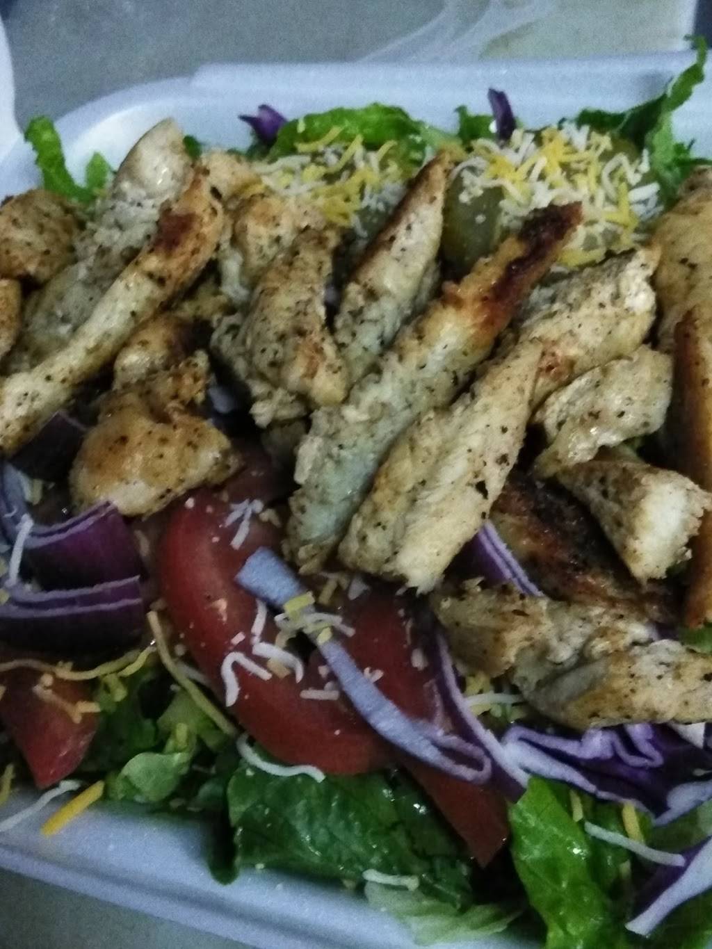 Royal Burgers | restaurant | 9000 S Vermont Ave, Los Angeles, CA 90044, USA | 3234054497 OR +1 323-405-4497