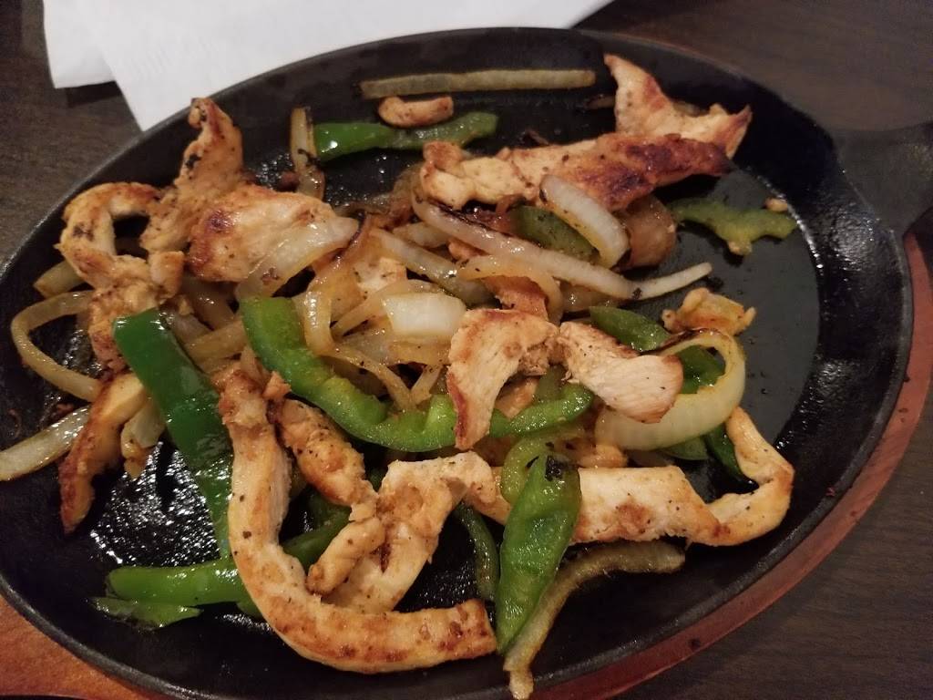 La Potosina Mexican Kitchen | restaurant | 204 E Oklahoma Ave, Guthrie, OK 73044, USA | 4053517945 OR +1 405-351-7945