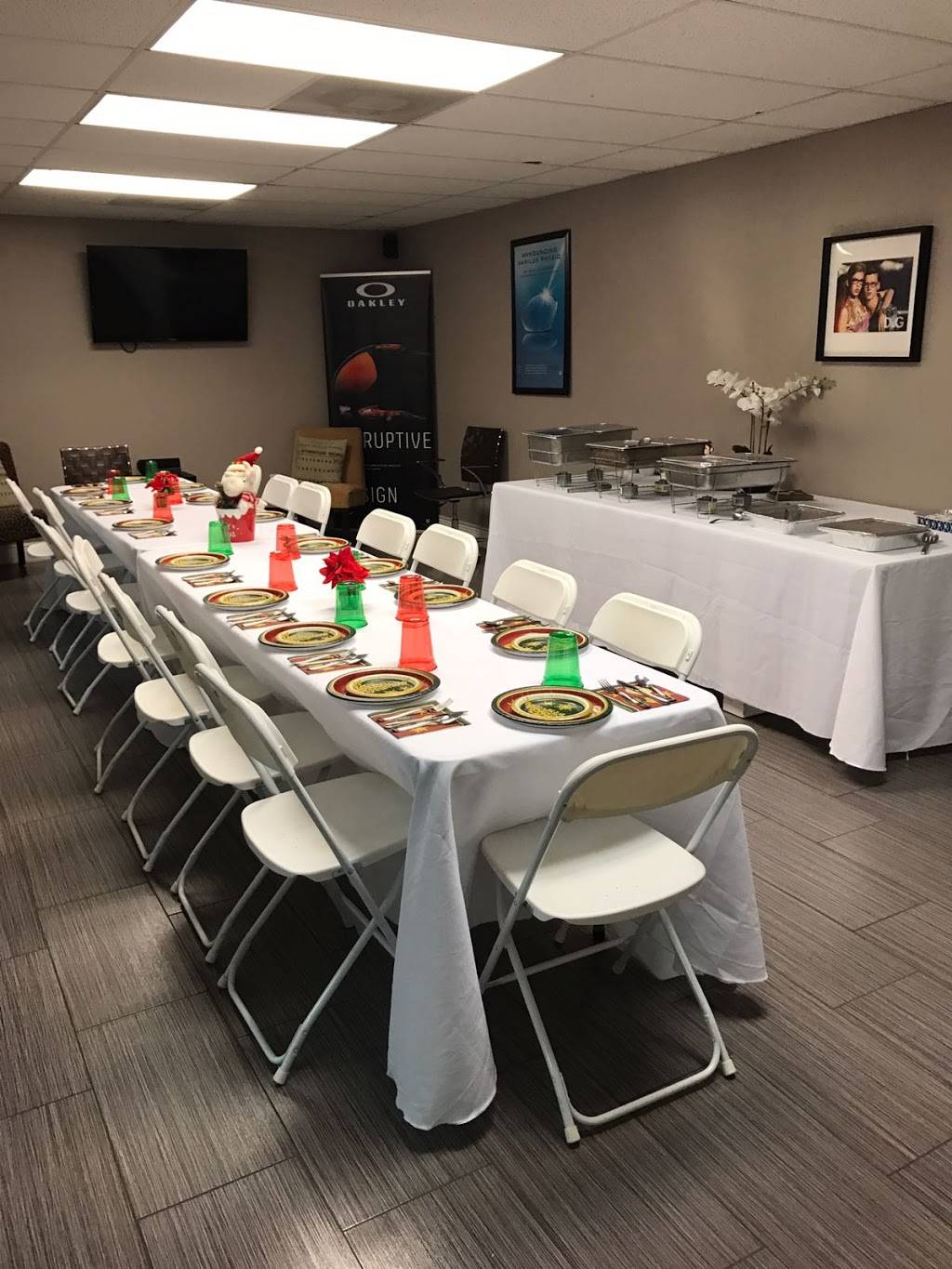 Sunny Subs | restaurant | 8581 NW South River Dr, Medley, FL 33166, USA | 3058840156 OR +1 305-884-0156