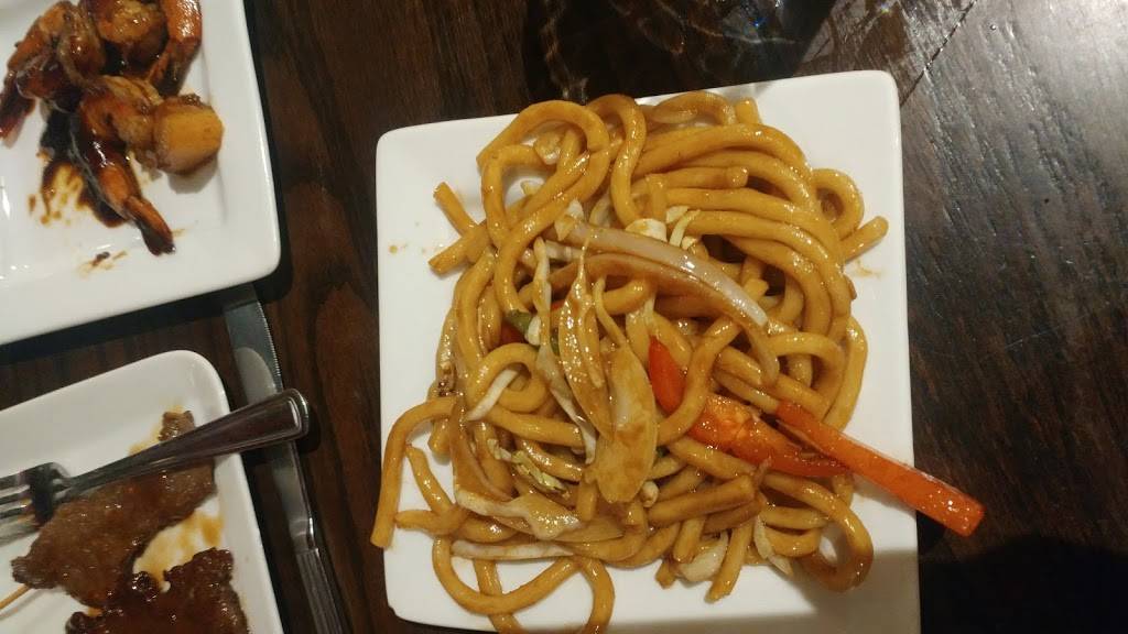 O Piment | restaurant | 1092 Boulevard Moody, Terrebonne, QC J6W 3K9, Canada | 4504718405 OR +1 450-471-8405